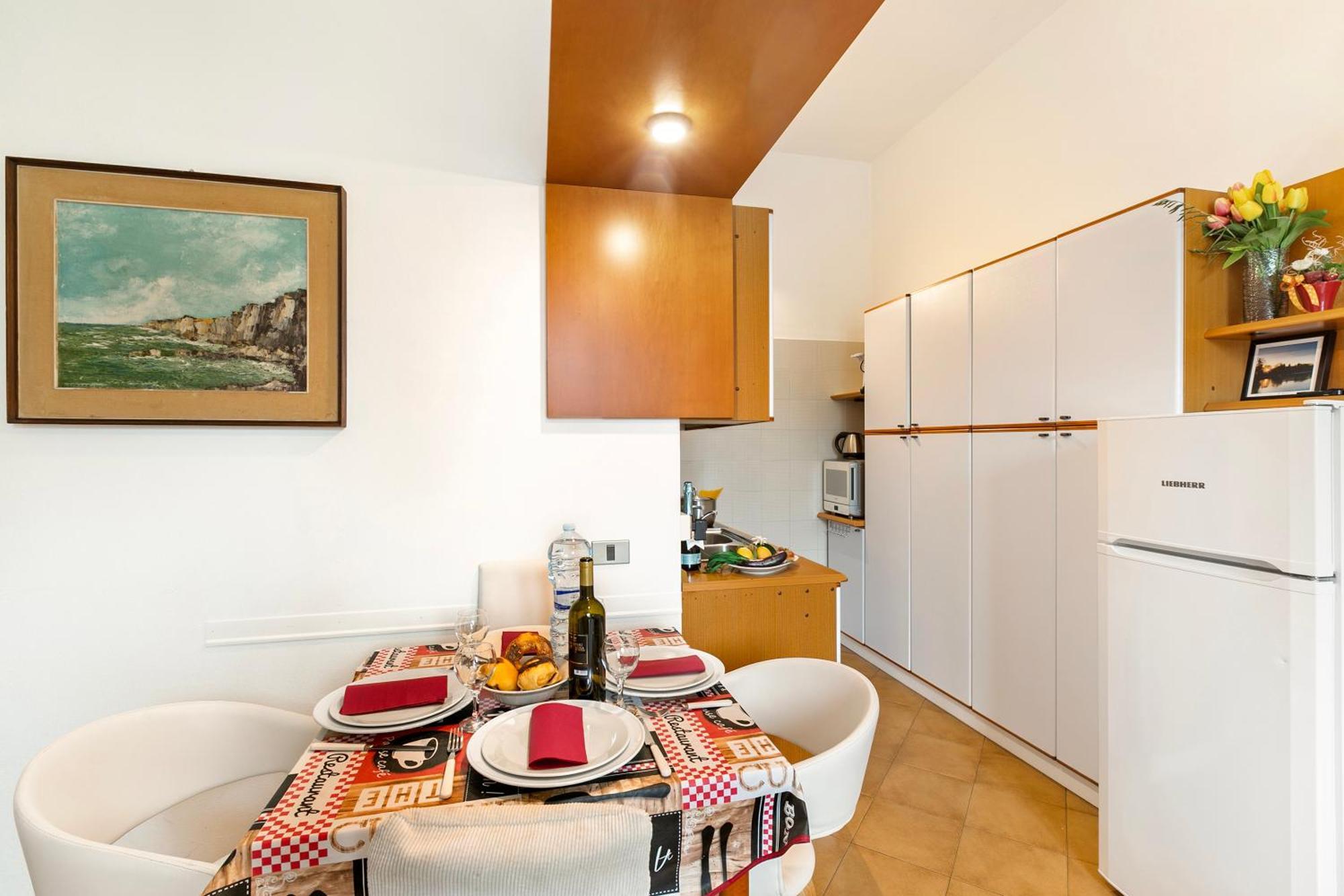 View Historical Center - Happy Apartment Riva del Garda